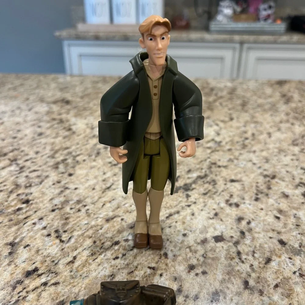 Disney Atlantis The Lost Empire Action Figure Lot Milo Mole Kida Accessories